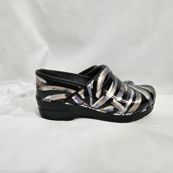 NIB Dansko professional brush patent metallic clog shoe women's size 37 - Picture 5 of 12